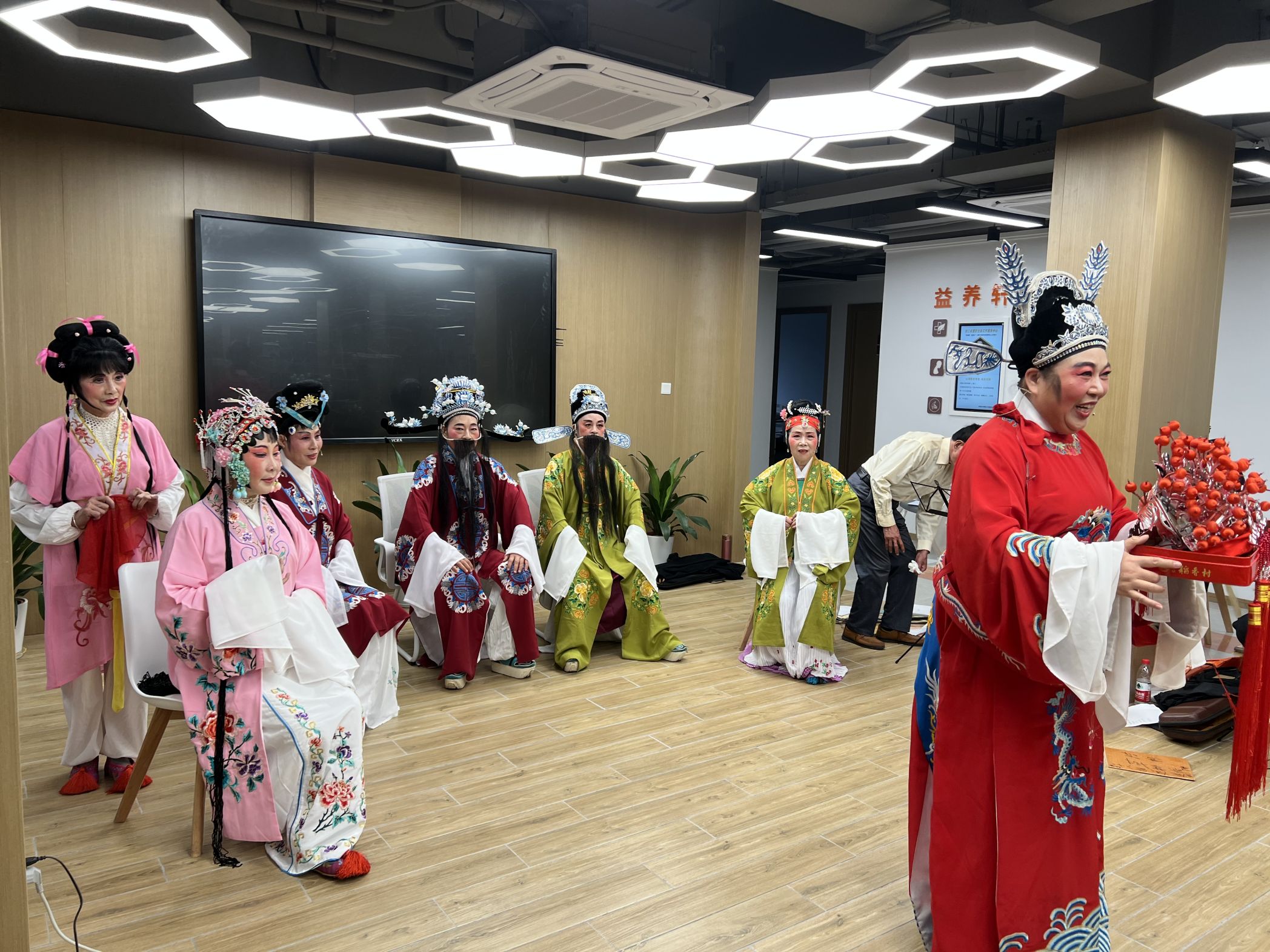 微信图片_202111031715032.jpg 微信图片_202111031715032.jpg